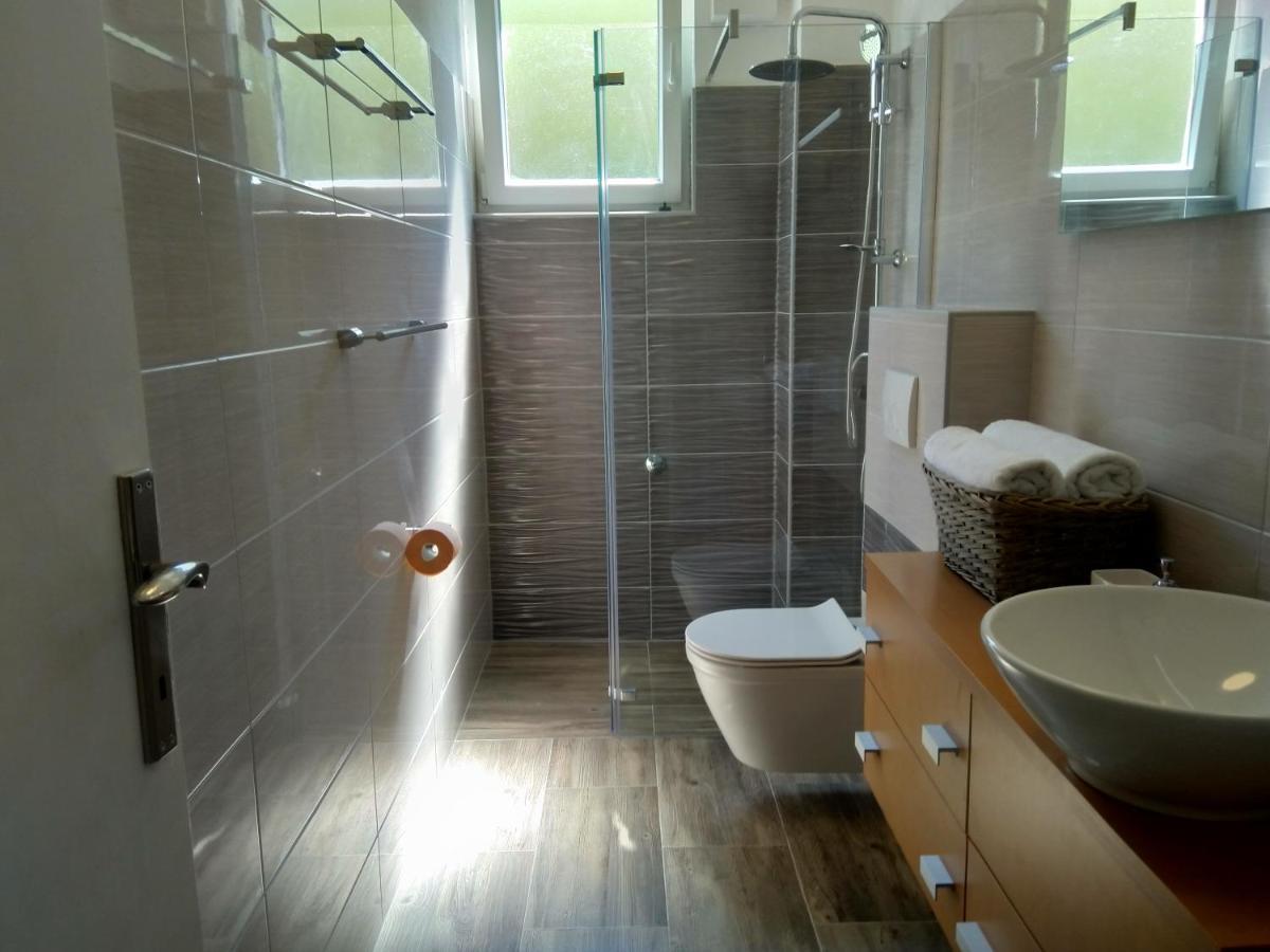 Apartment Edina Pag باغ المظهر الخارجي الصورة