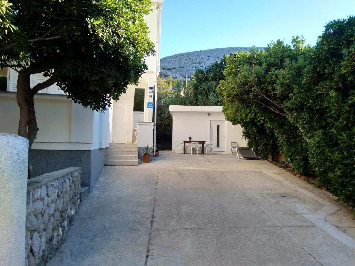 Apartment Edina Pag باغ المظهر الخارجي الصورة