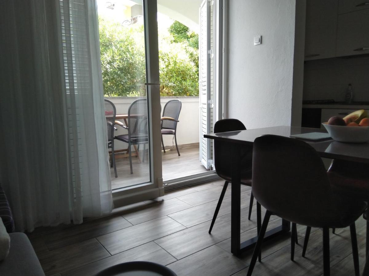 Apartment Edina Pag باغ المظهر الخارجي الصورة