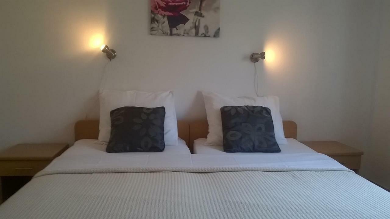 Apartment Edina Pag باغ المظهر الخارجي الصورة